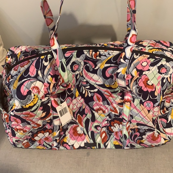‼️FIRM‼️ NWT vera bradley large duffel mod paisley - Picture 2 of 9